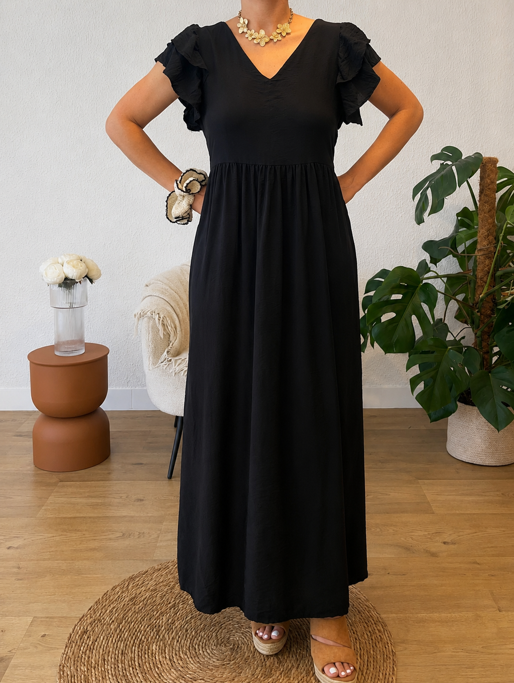 Robe longue bohème dos nu fluide noire Lilly